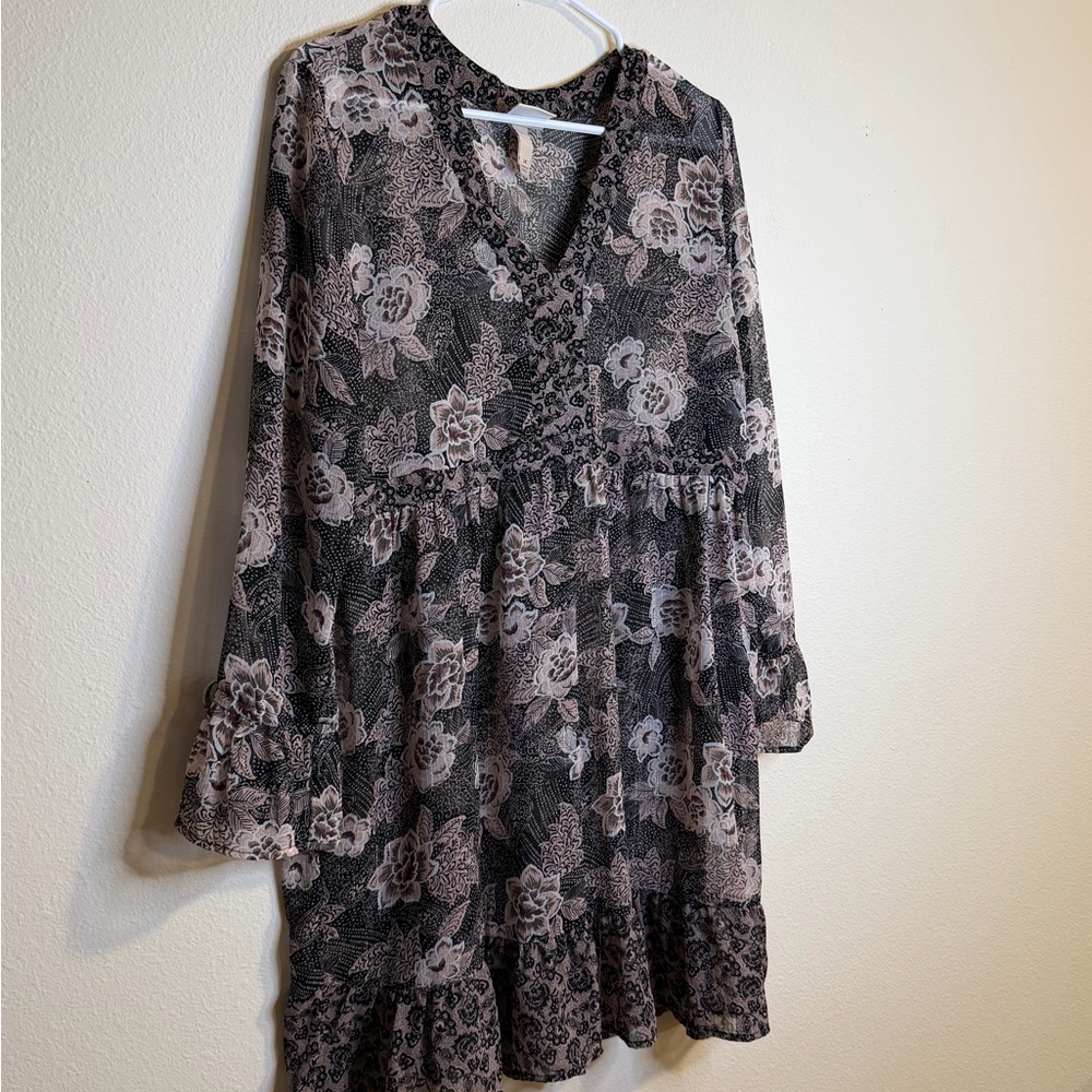 Knox Rose Black & Dusty Pink Floral Long Sleeve V-Neck Dress